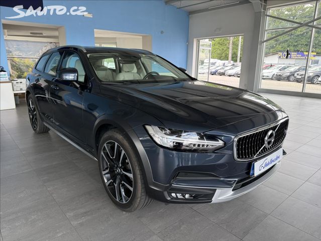 Volvo V90